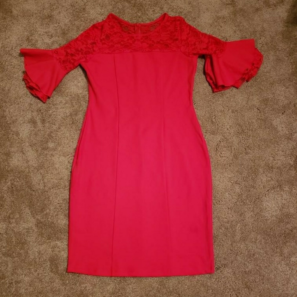 Red Ryan Michelle Bell Sleeve Bodycon Dress